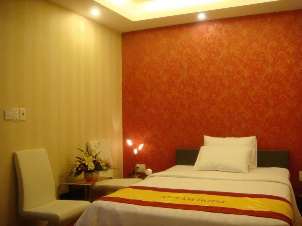 Mays Hotel- Ben Thanh Хошимин Экстерьер фото